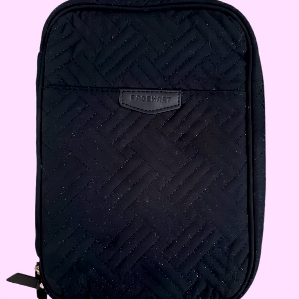 Bagsmart Navy Quilted Travel Jewelry Bag